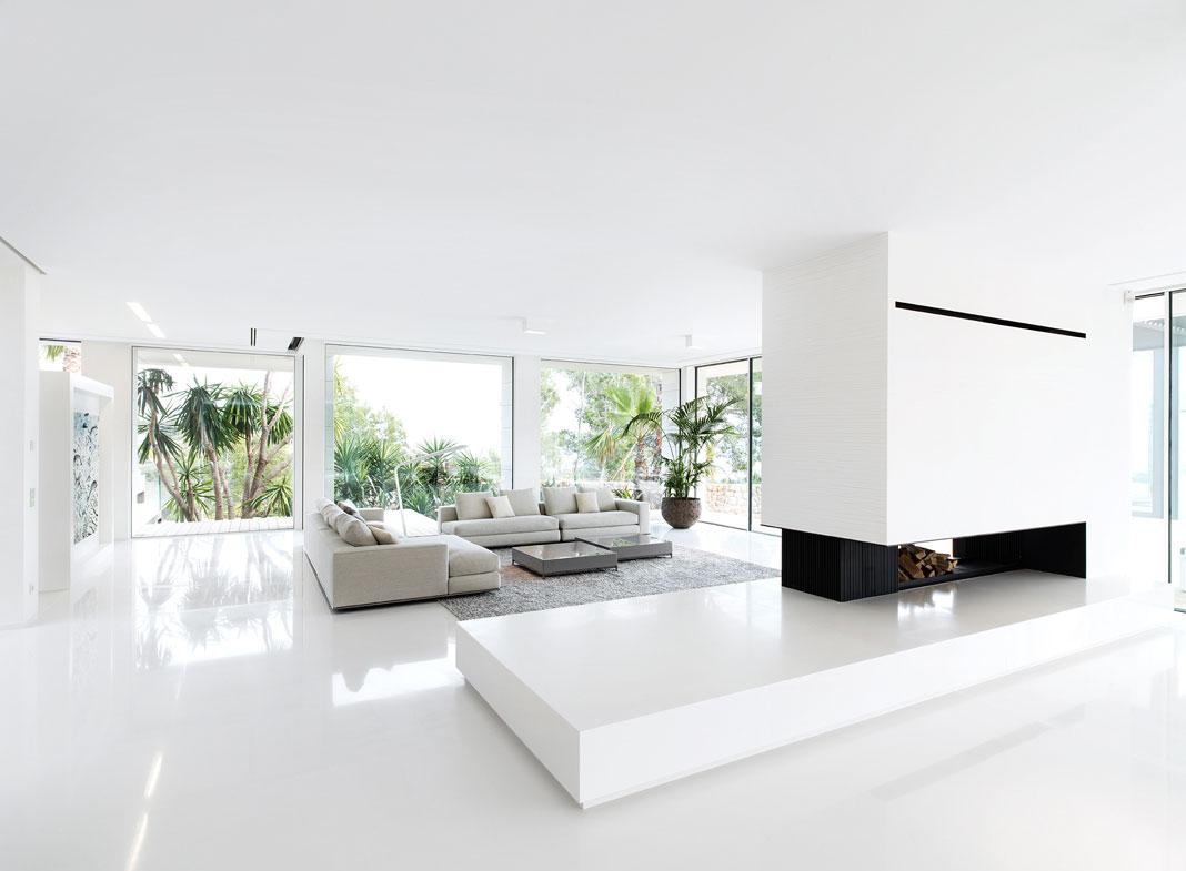 Белый интерьер в стиле модерн