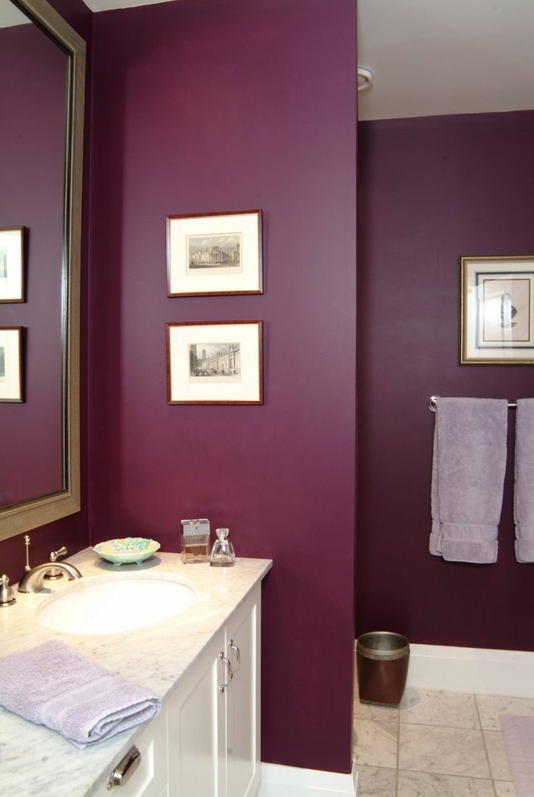Покраска стен в ванной в фиолетовый цвет
